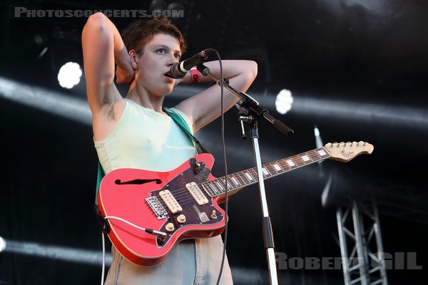 PORRIDGE RADIO - 2022-08-19 - SAINT MALO - Fort de St Pere - Scene des Remparts - 
